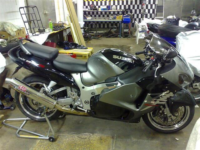 GSX1400R VALMIS!