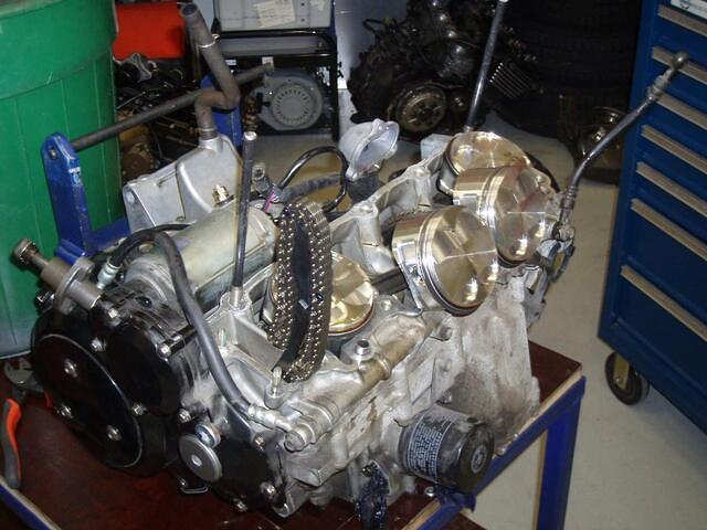 engine_010.jpg