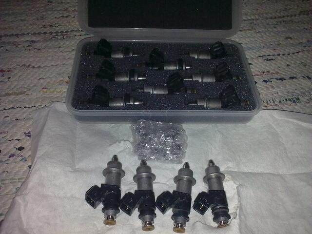 Here we go again. Bigger 390cc injectors (from Honda S2000) have arrived.