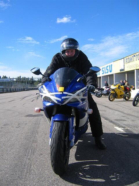 2004_08_19_13_42_21.jpg