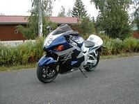 Hayabusa '04. MRA pleksi.