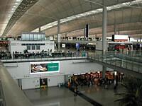 18_hk_airport_inside_1